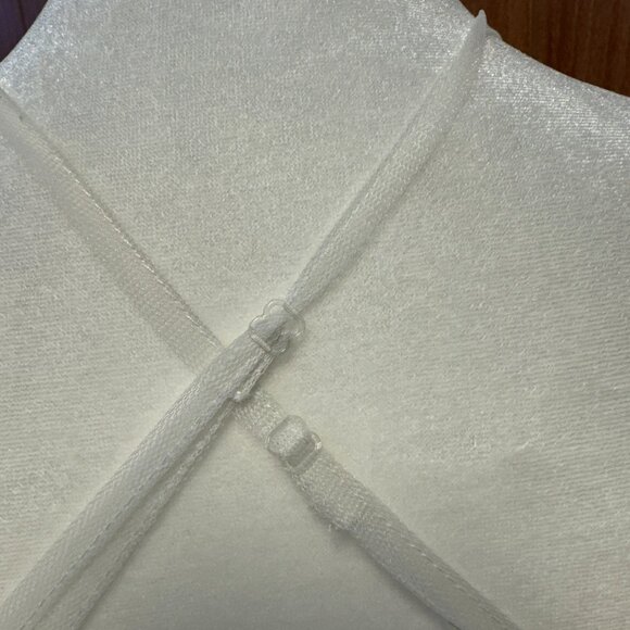 Windsor White Mesh Maxi Dress Criss Cross Back Adjustable Straps S Small - Picture 7 of 10